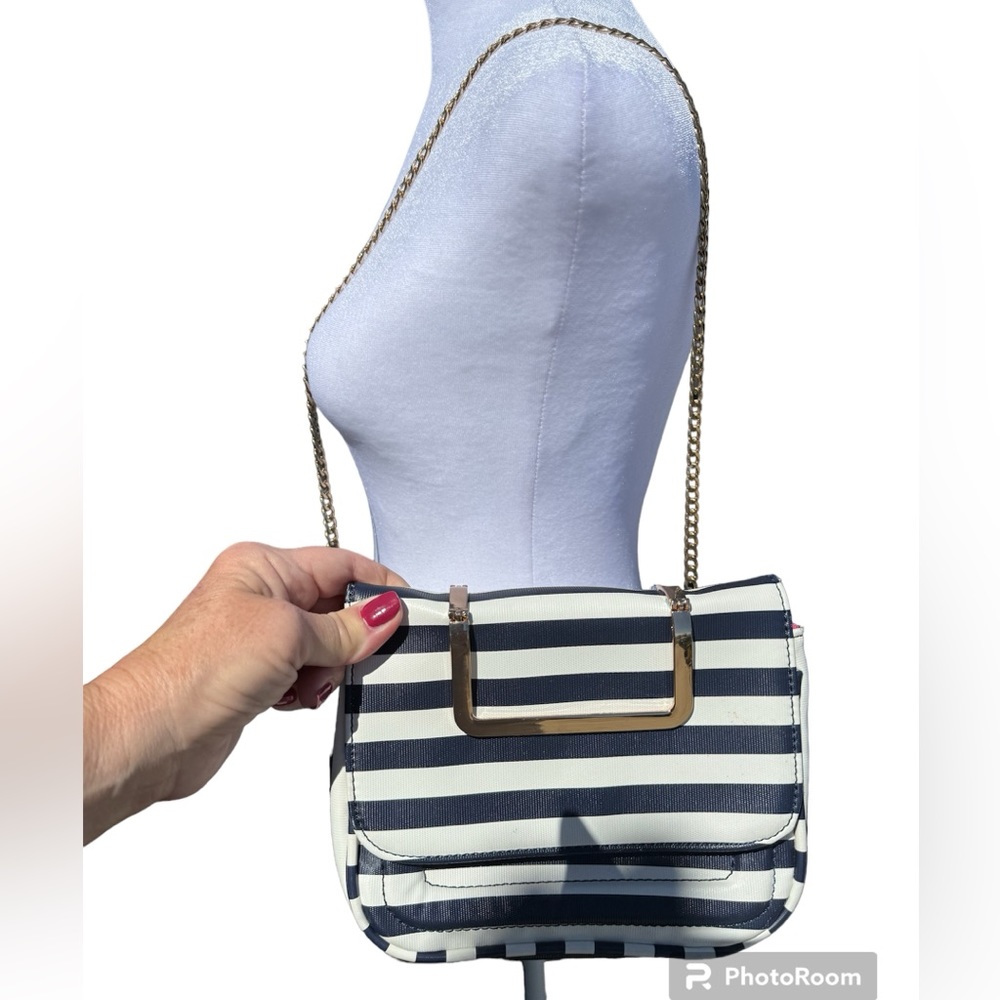 Small purse; so cute; EUC